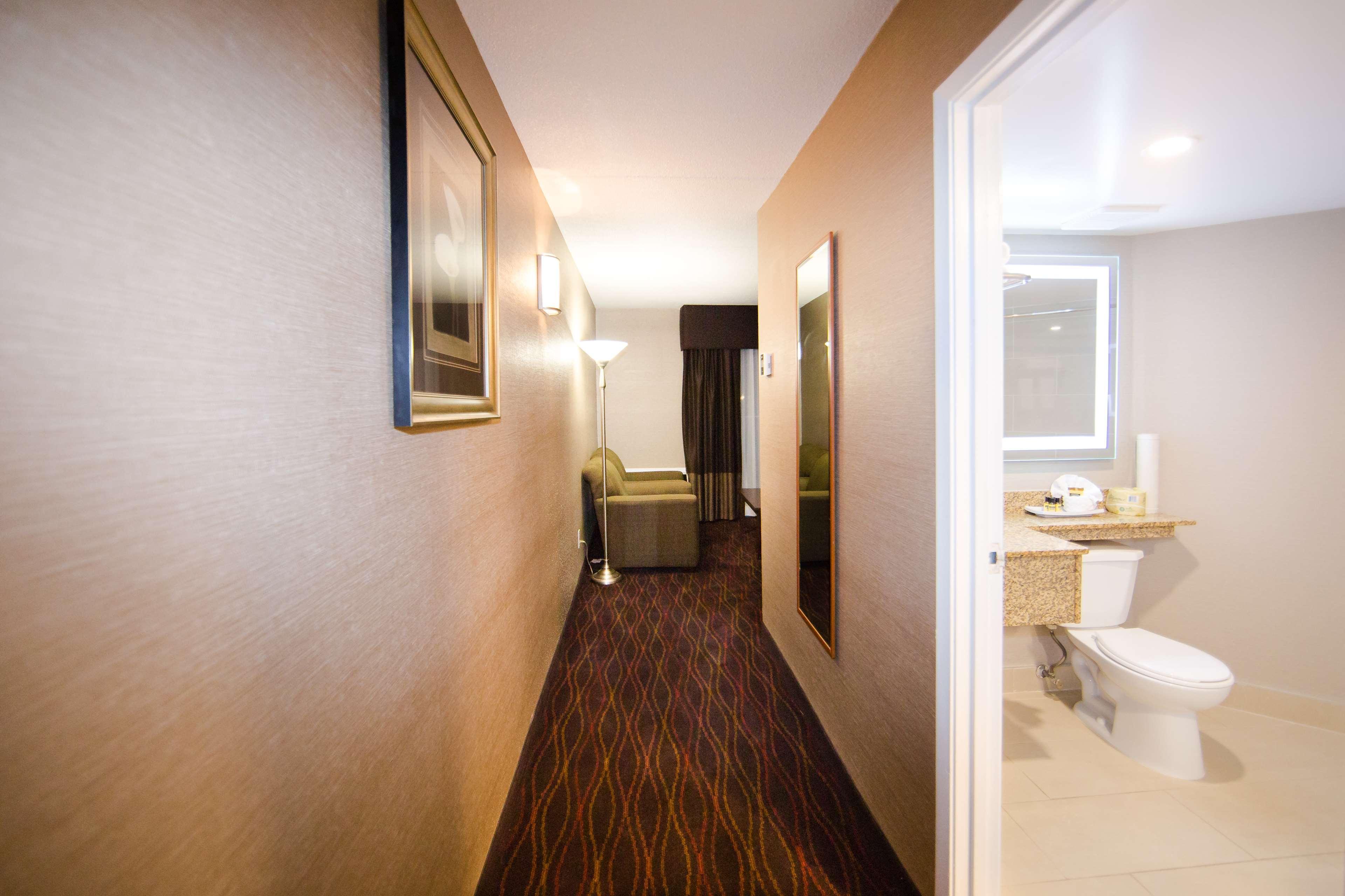Best Western Plus Ottawa Kanata Hotel And Conference Centre Esterno foto