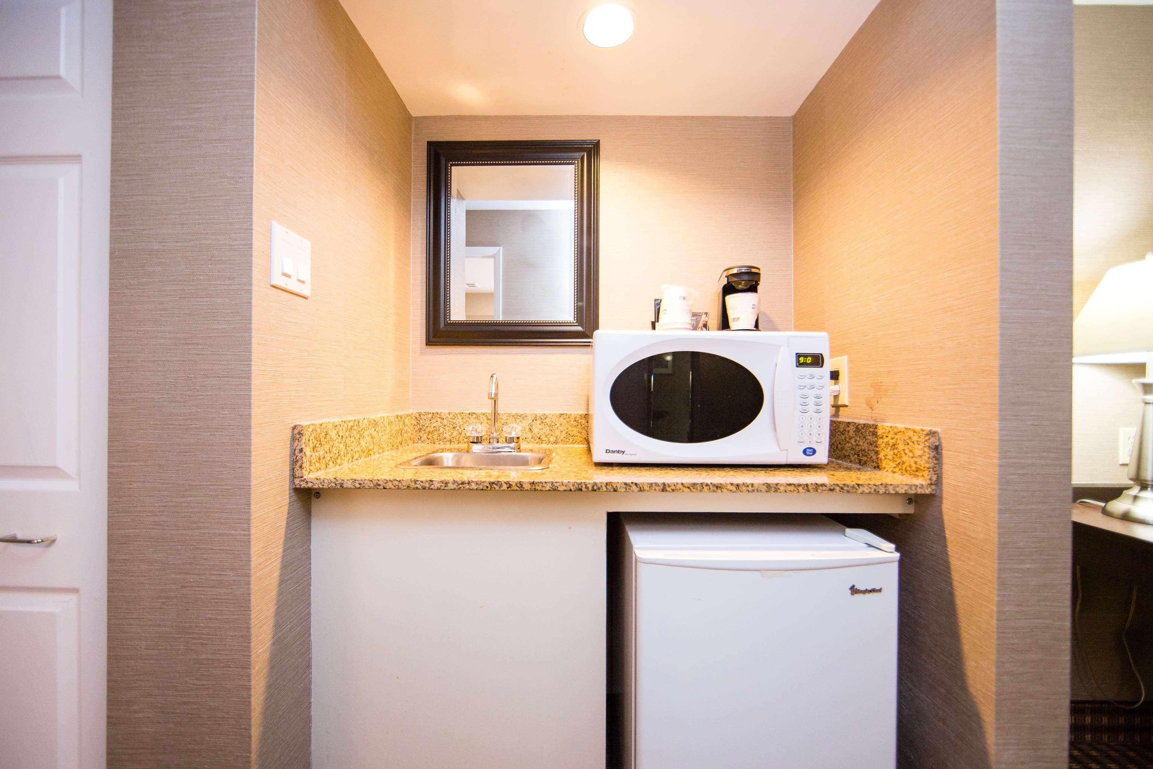 Best Western Plus Ottawa Kanata Hotel And Conference Centre Esterno foto