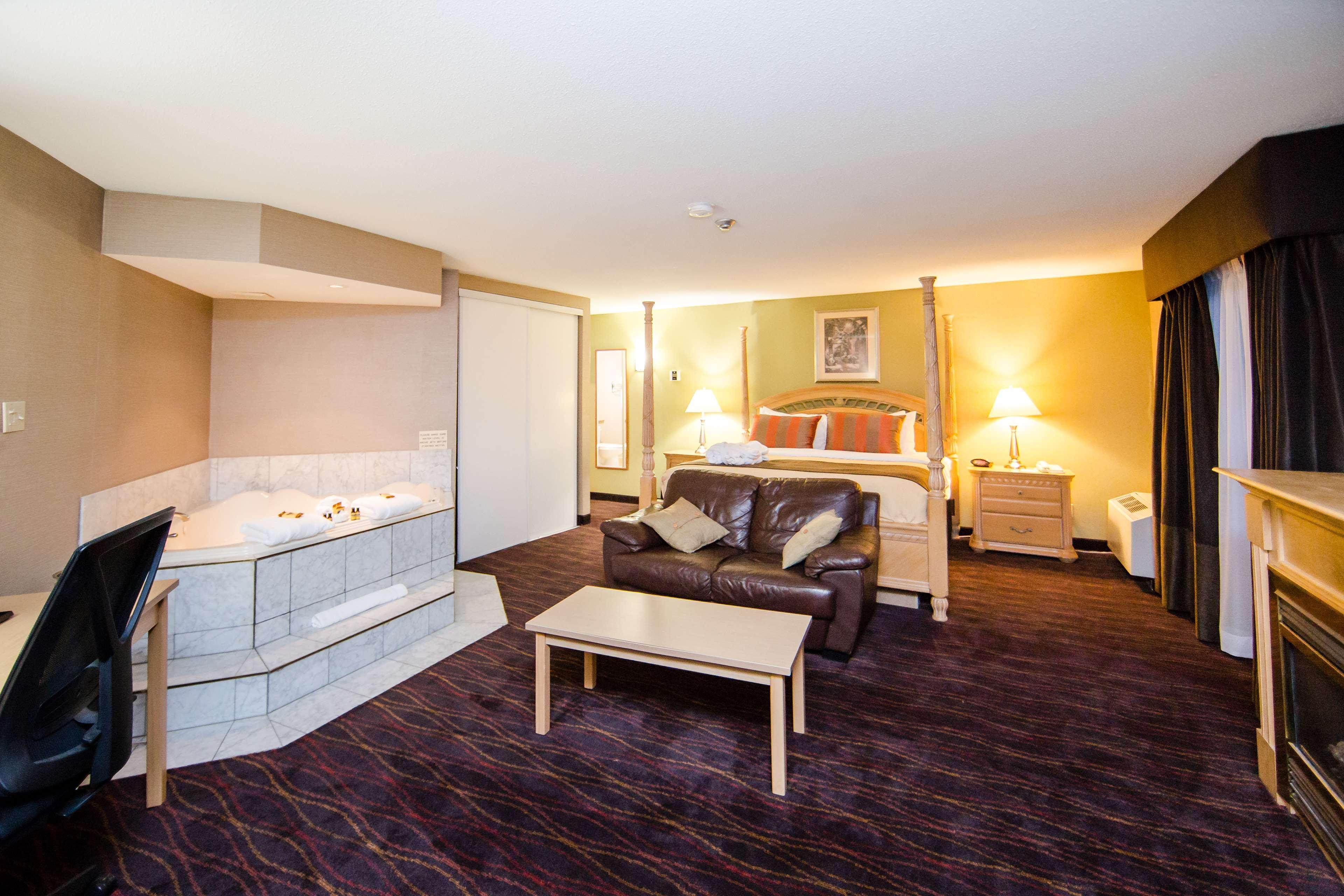 Best Western Plus Ottawa Kanata Hotel And Conference Centre Esterno foto