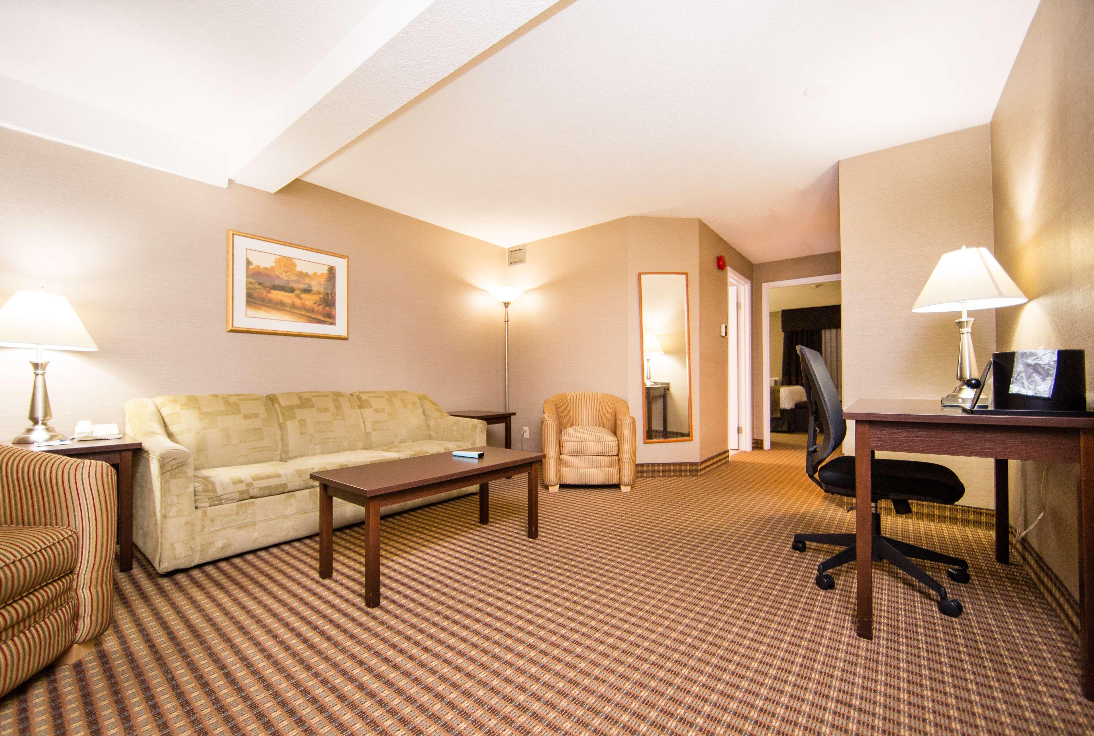 Best Western Plus Ottawa Kanata Hotel And Conference Centre Esterno foto