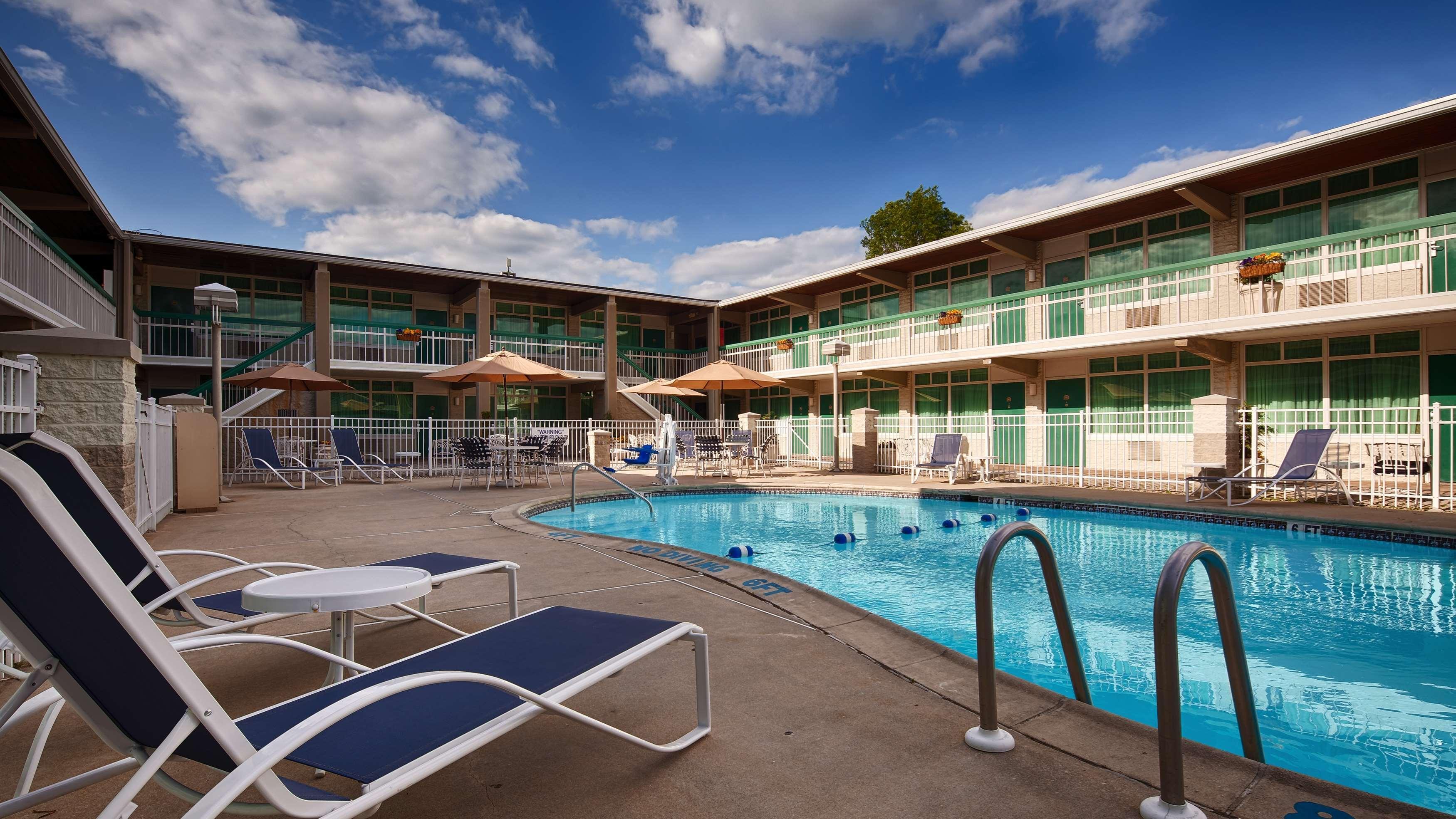 Best Western Plus Ottawa Kanata Hotel And Conference Centre Esterno foto