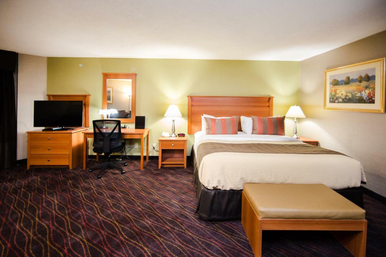 Best Western Plus Ottawa Kanata Hotel And Conference Centre Esterno foto